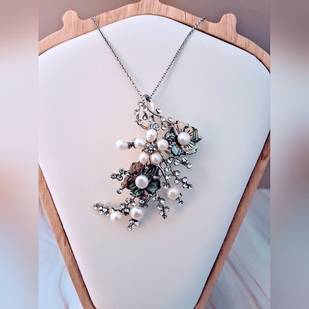 💥 Vintage Sterling Silver, Pearl & Abalone Statement Brooch on 18' Chain - Picture 3 of 7